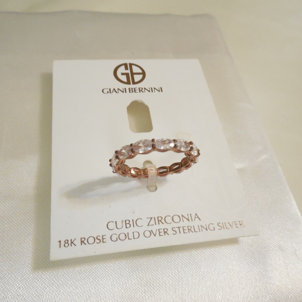 Giani Bernini !8k Rose Gold size 7 Eternity Ring